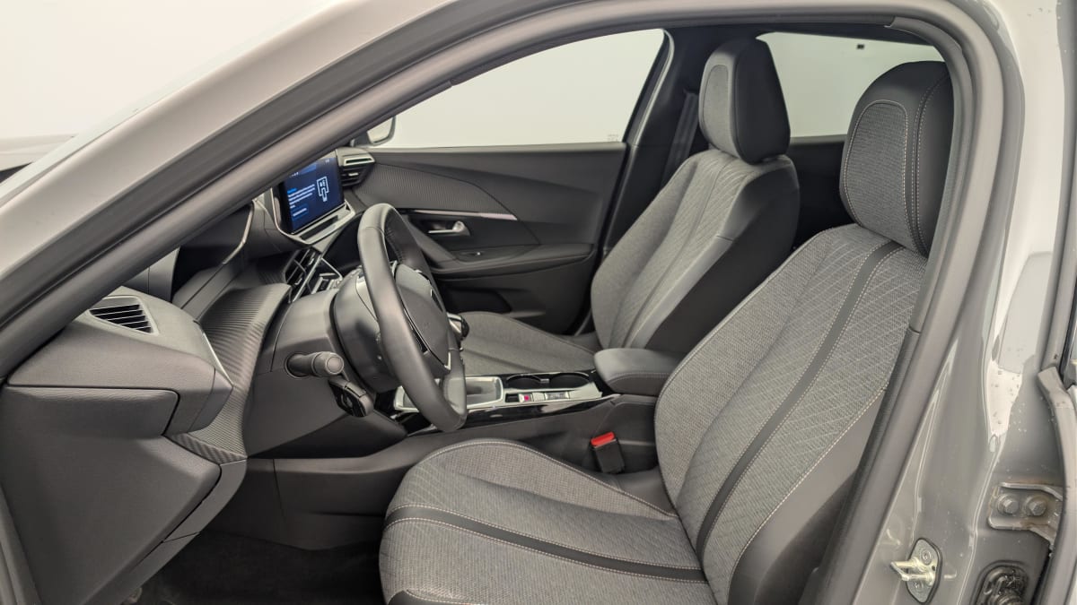 Peugeot 2008 - Image 16