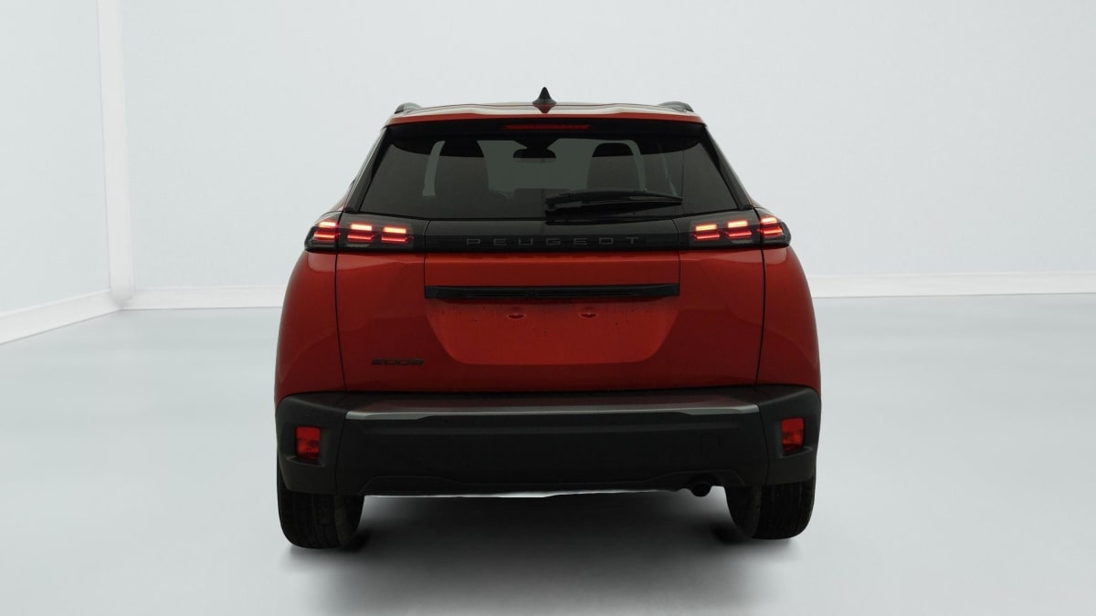 Peugeot 2008 - Image 6