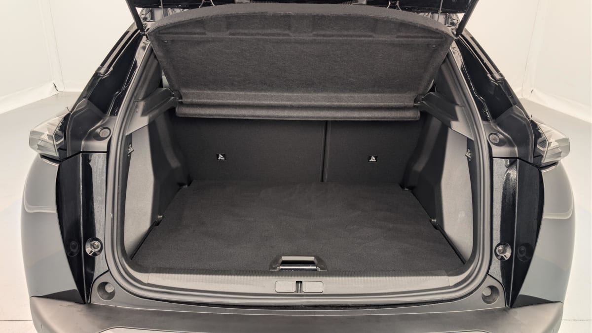 Peugeot 2008 - Image 11