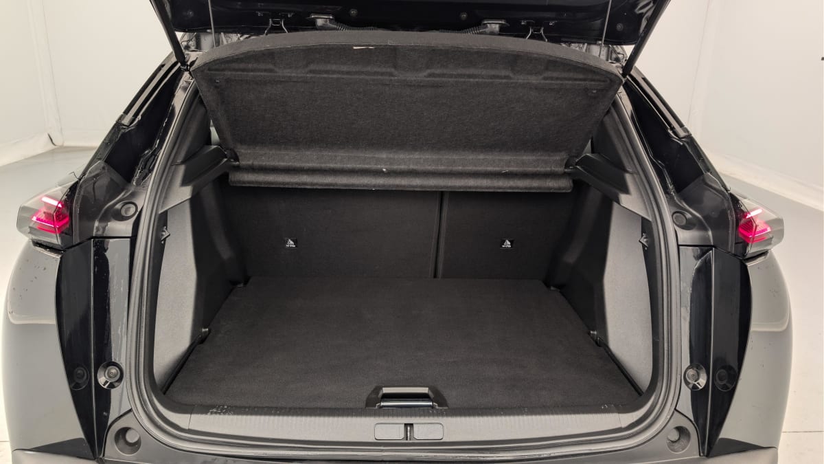 Peugeot 2008 - Image 11