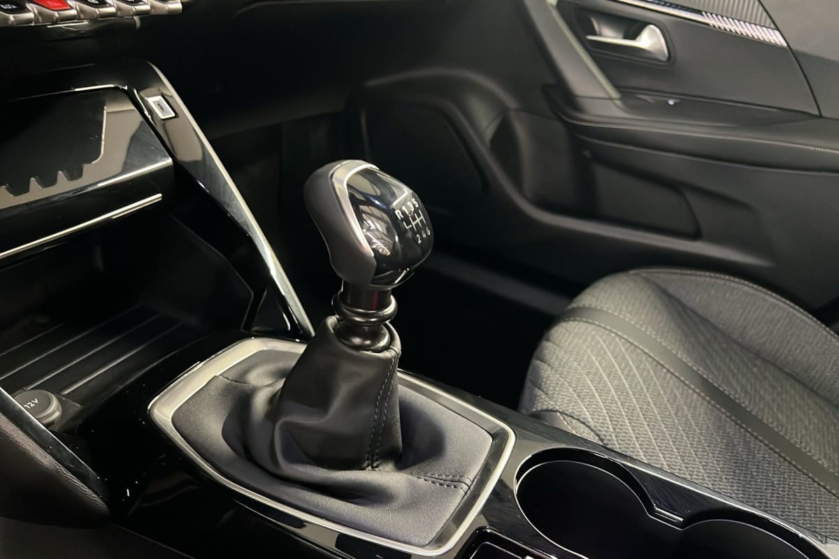 Peugeot 2008 - Image 16