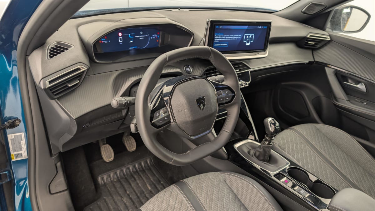 Peugeot 2008 - Image 15