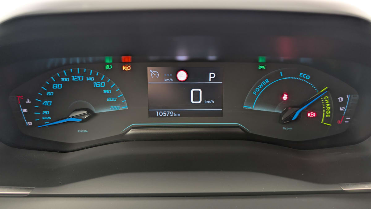 Peugeot 2008 - Image 20