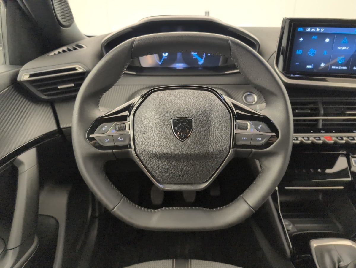 Peugeot 2008 - Image 14