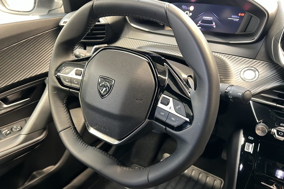 Peugeot 2008 - Image 15