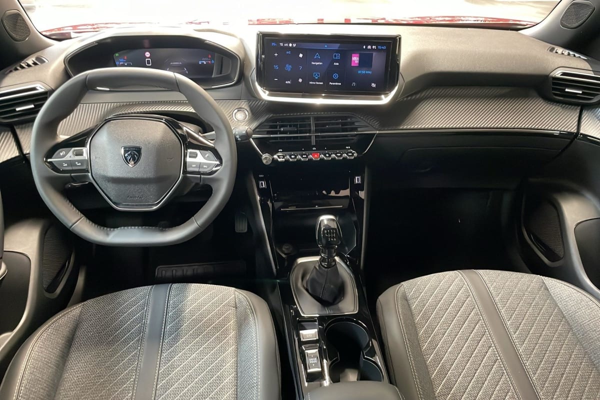 Peugeot 2008 - Image 13