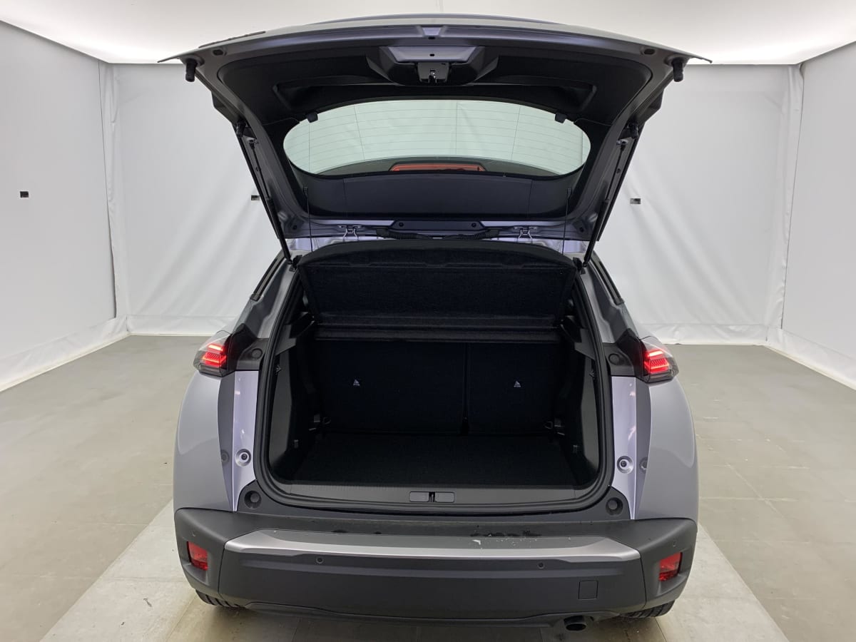 Peugeot 2008 - Image 12