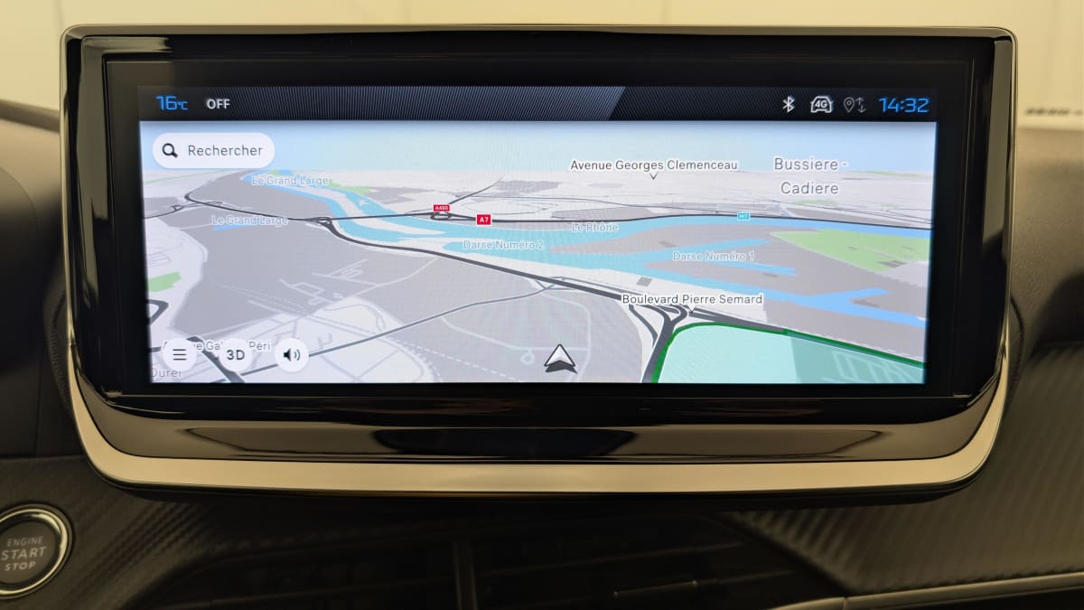 Peugeot 2008 - Image 18