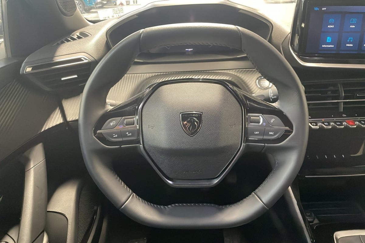 Peugeot 2008 - Image 21