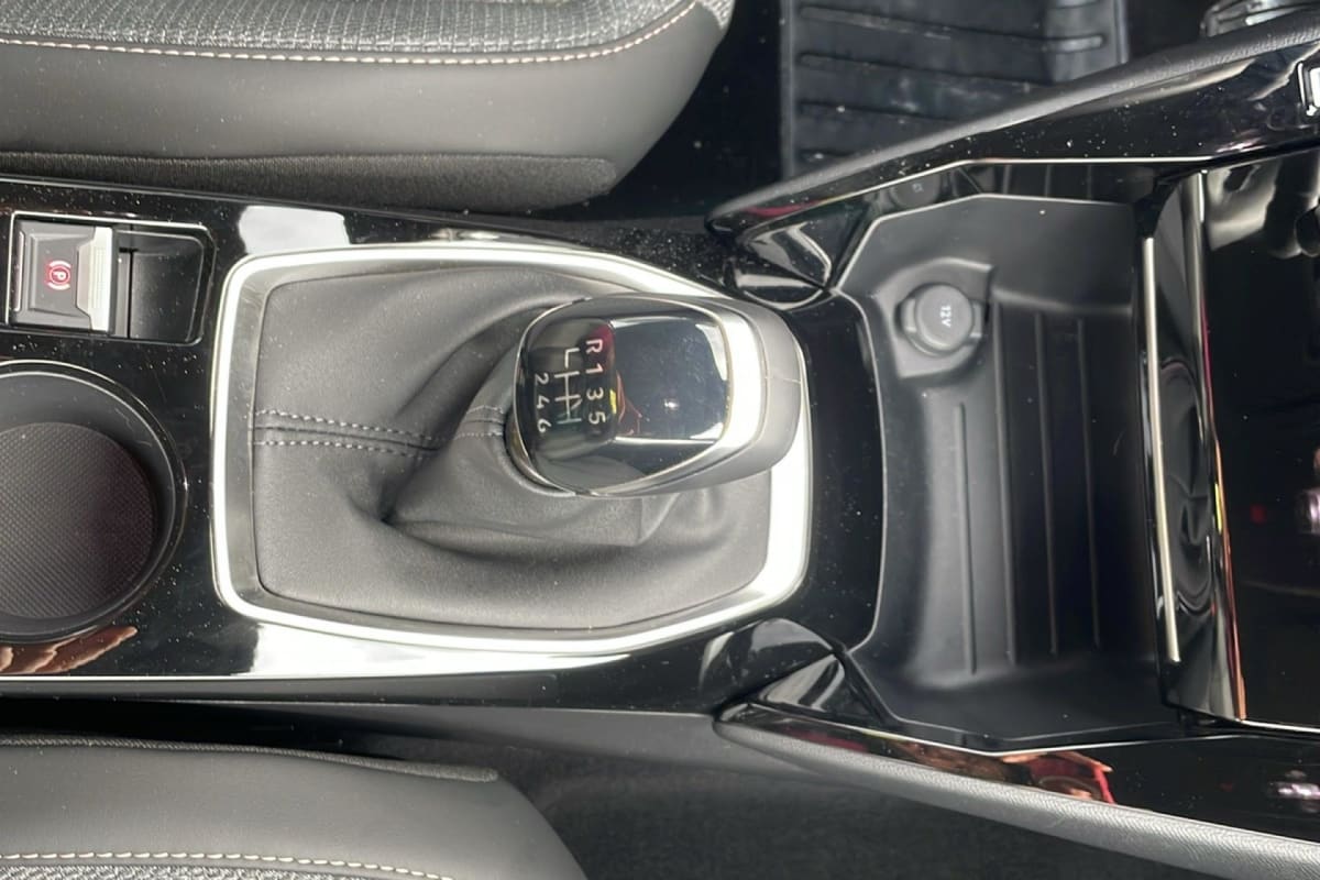 Peugeot 2008 - Image 16