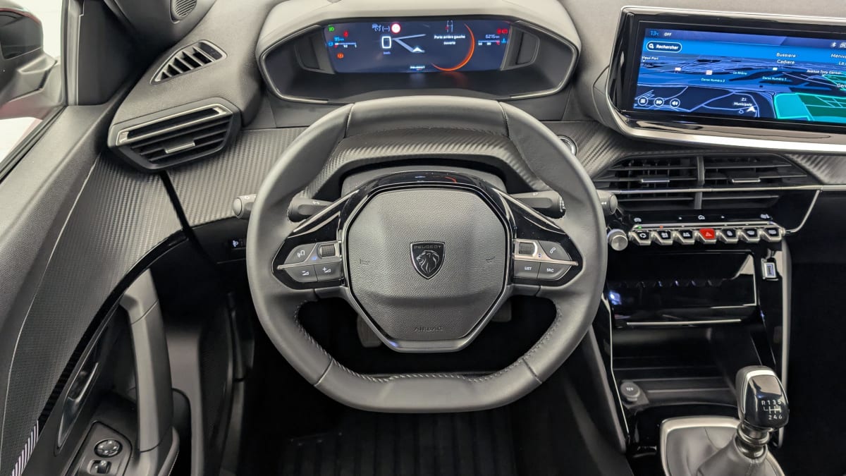 Peugeot 2008 - Image 14