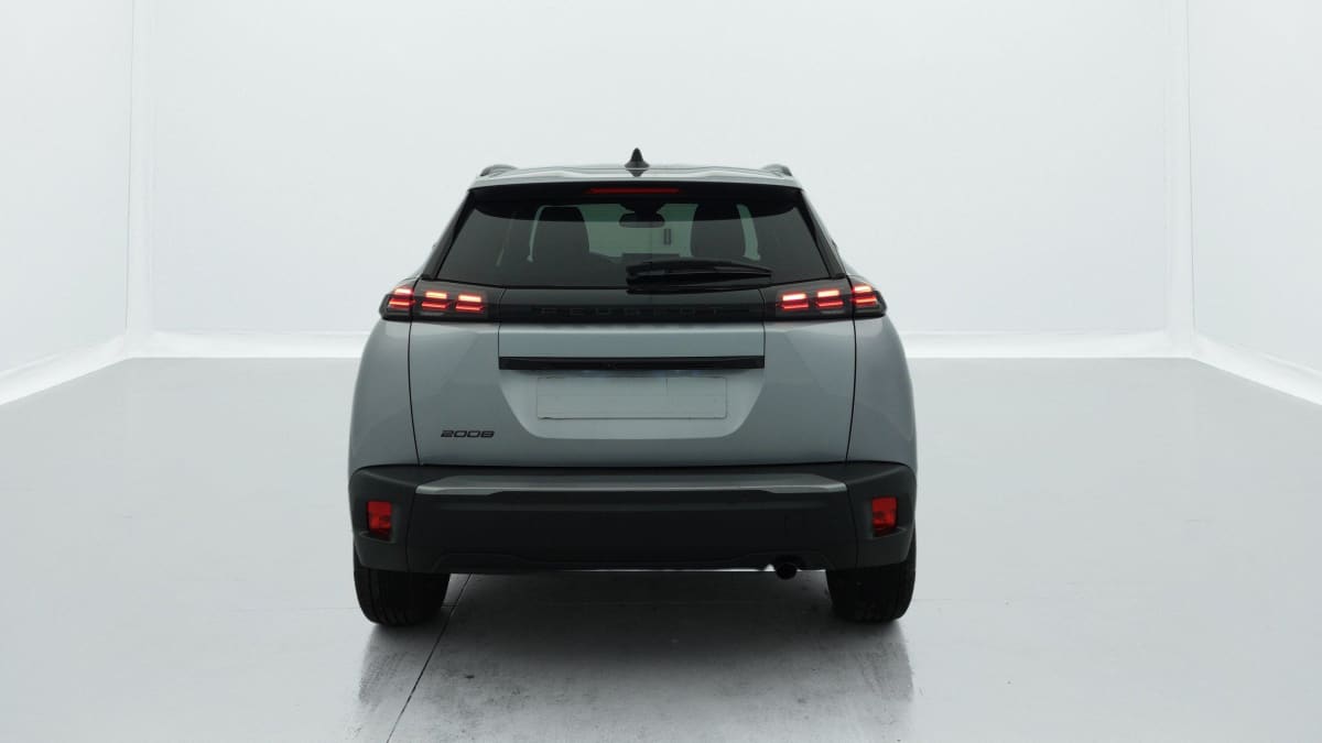 PEUGEOT 2008 PURETECH 100 ALLURE