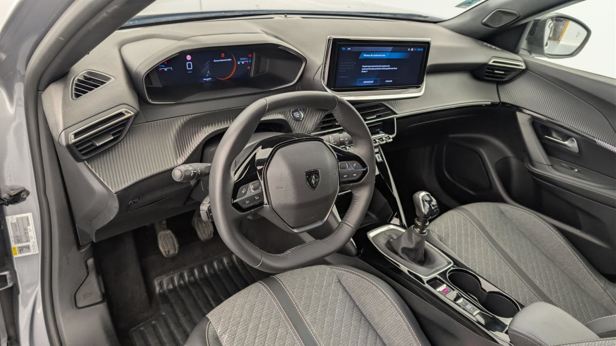Peugeot 2008 - Image 15