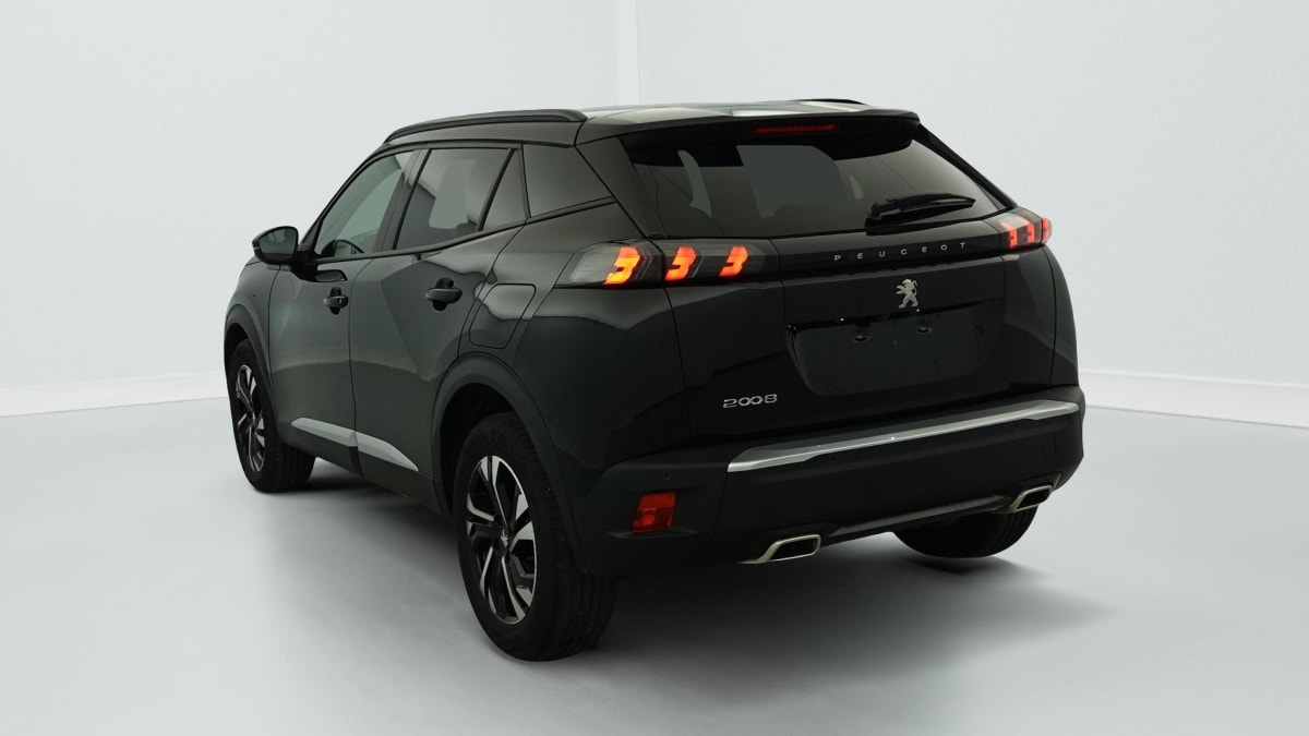 PEUGEOT 2008 PURETECH 130 ALLURE PACK