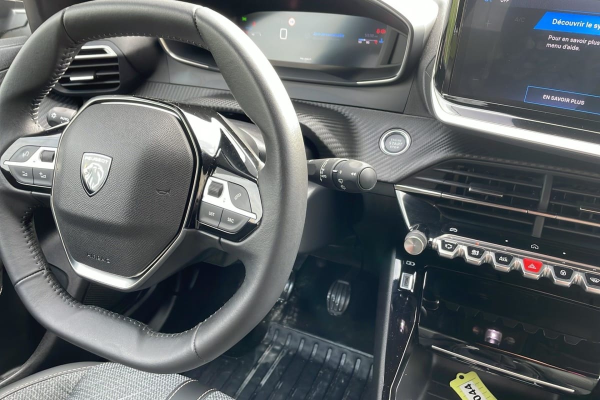 Peugeot 2008 - Image 15