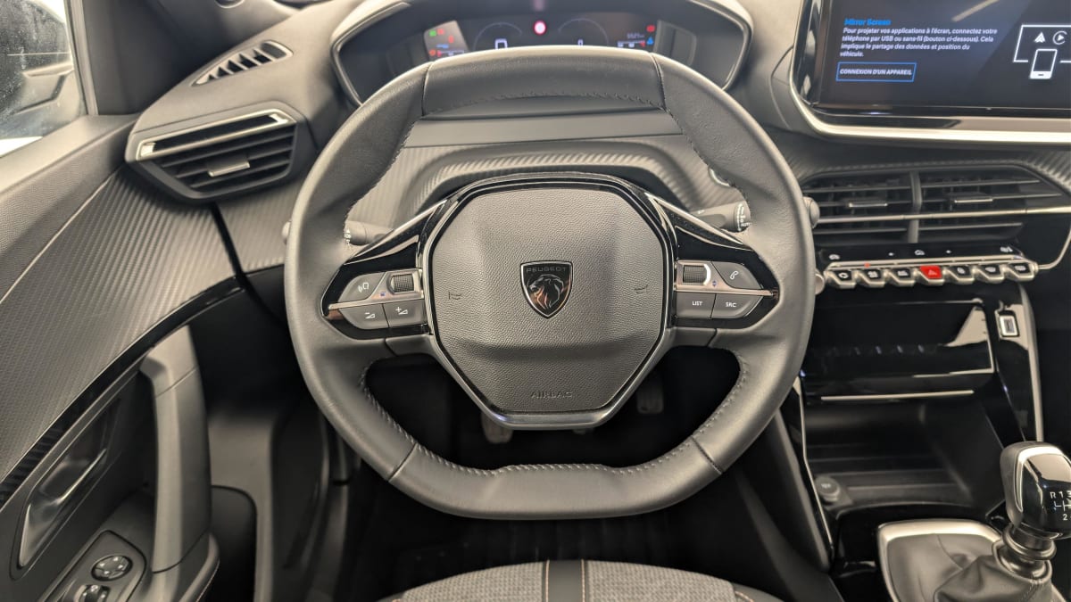 Peugeot 2008 - Image 14