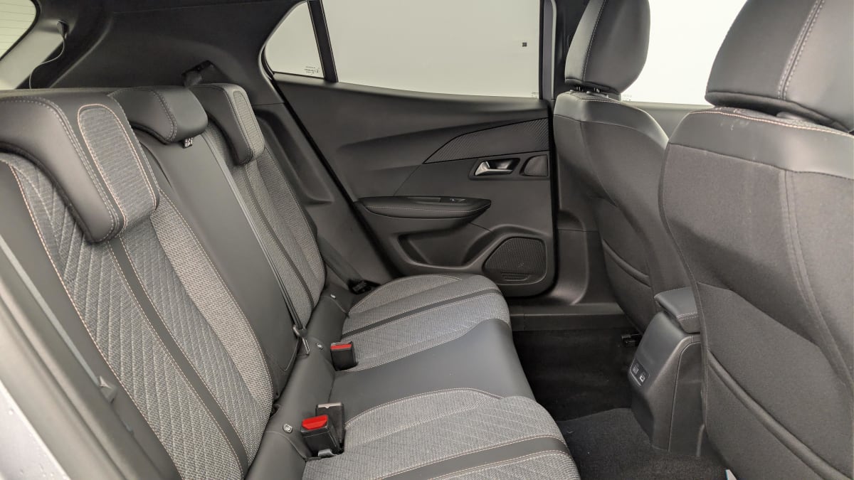 Peugeot 2008 - Image 10