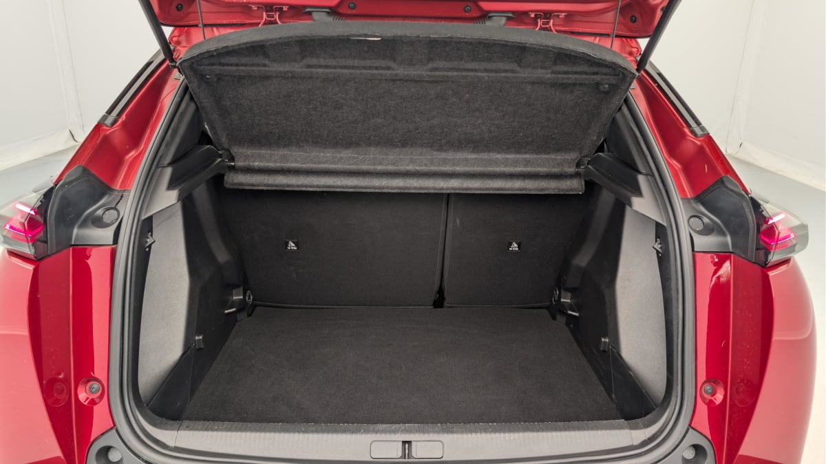 Peugeot 2008 - Image 11