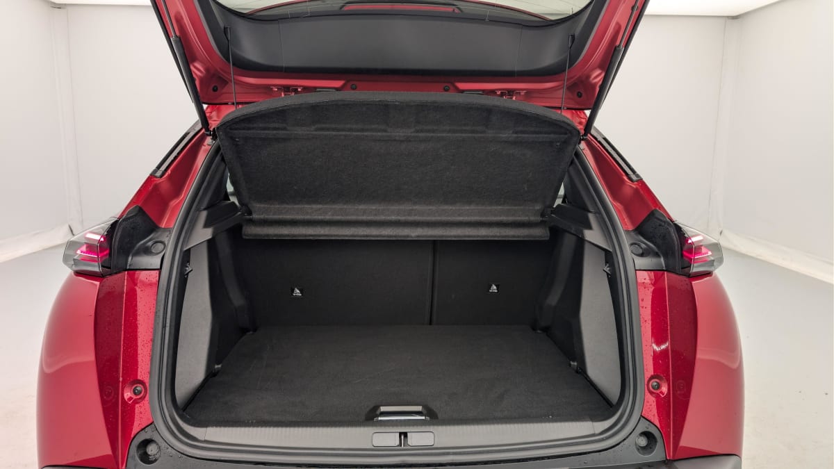 Peugeot 2008 - Image 11