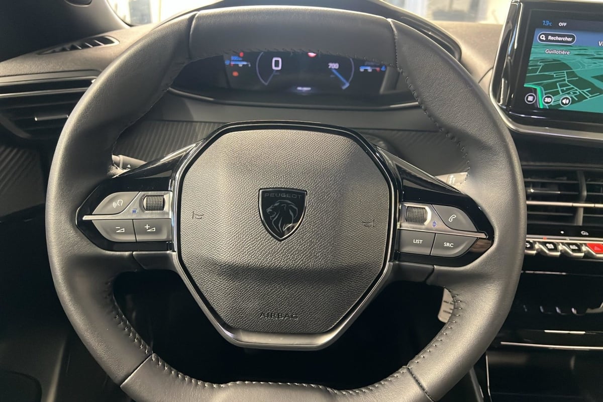 Peugeot 2008 - Image 14