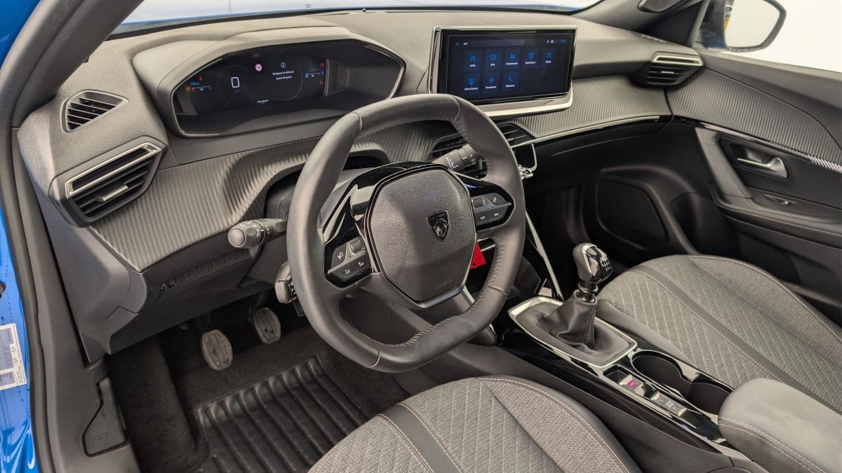 Peugeot 2008 - Image 15