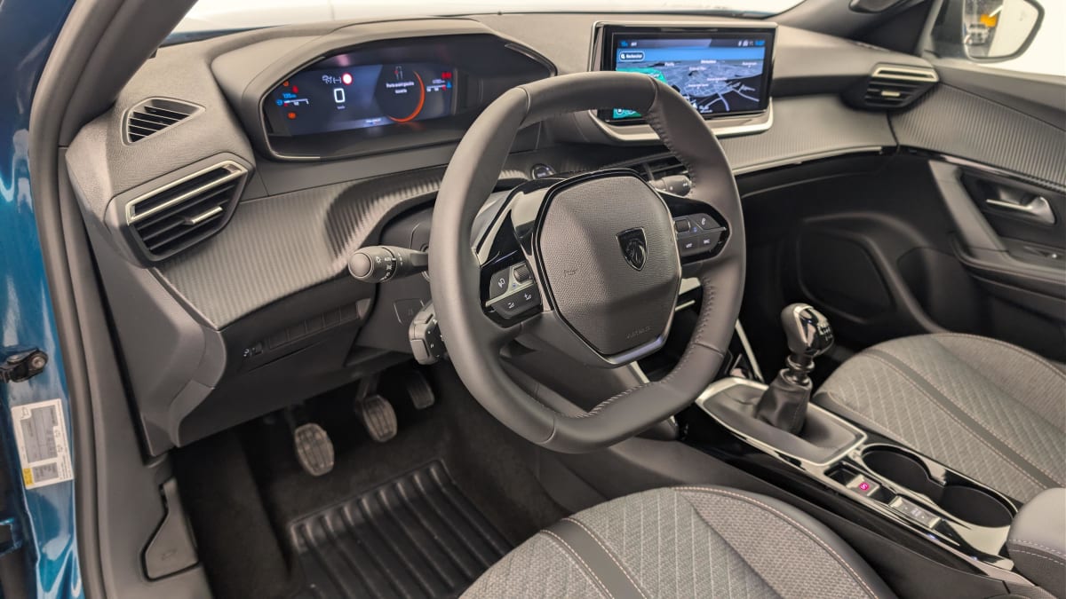 Peugeot 2008 - Image 15