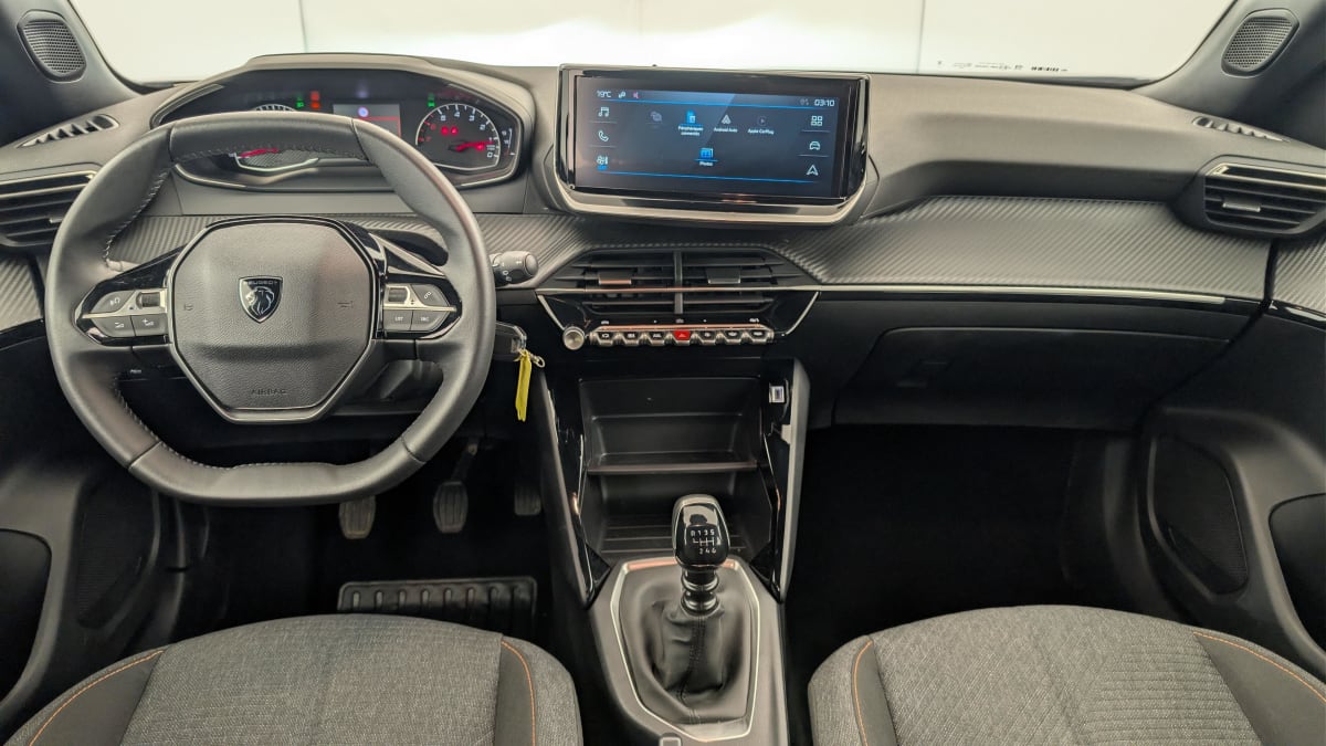 Peugeot 2008 - Image 13