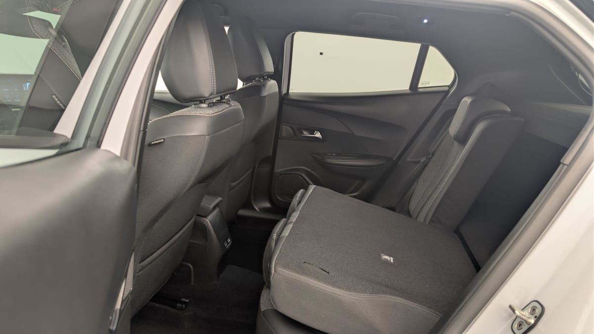 Peugeot 2008 - Image 12