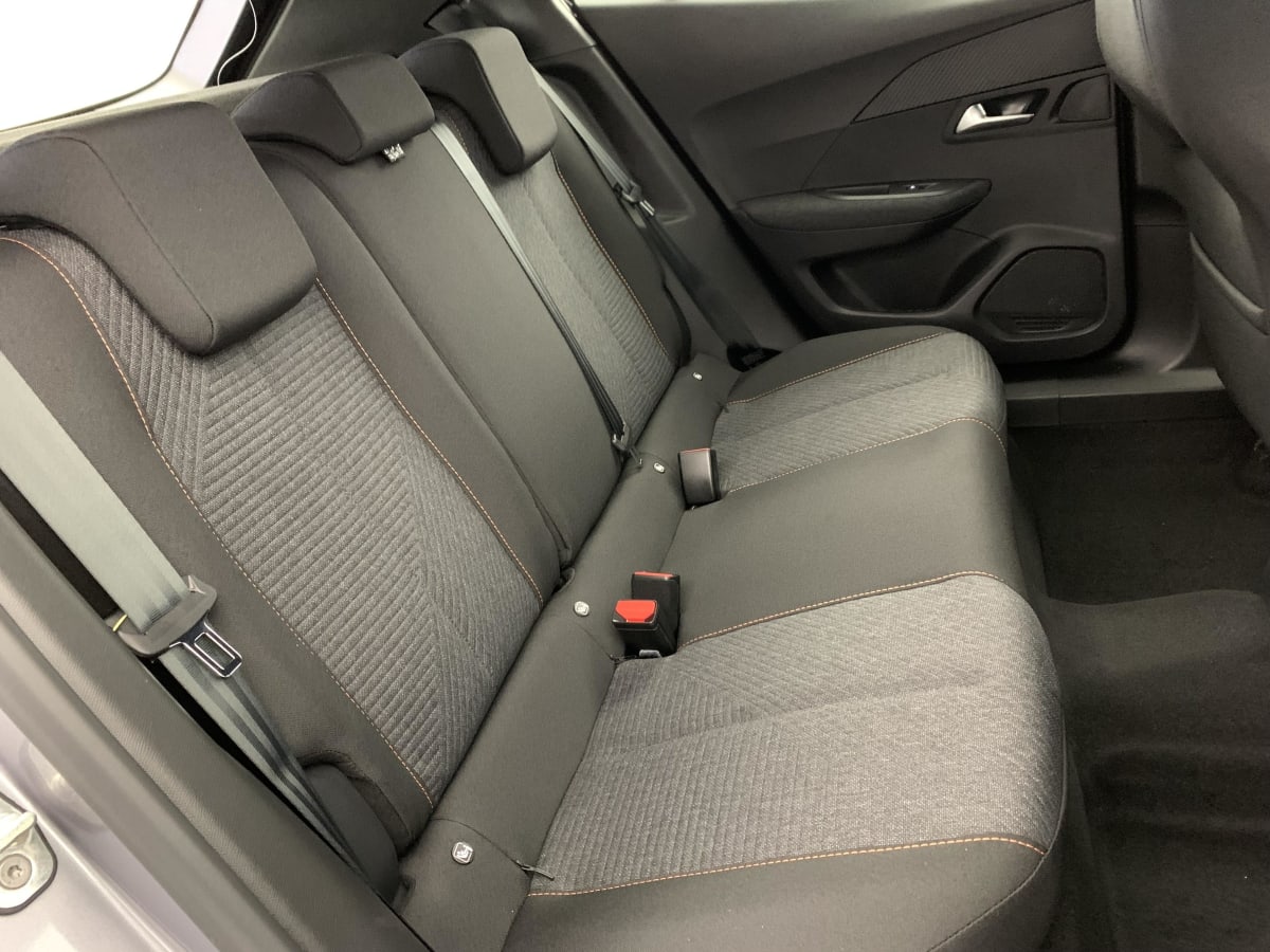 Peugeot 2008 - Image 10