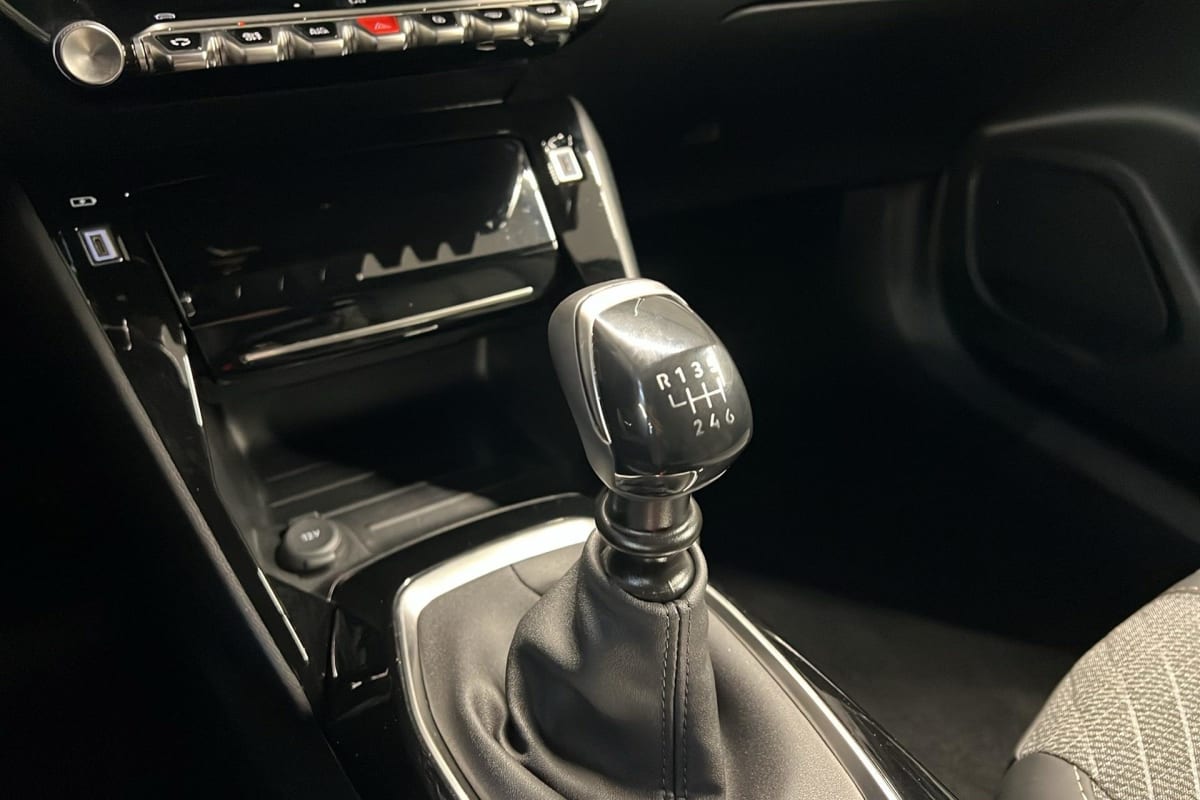 Peugeot 2008 - Image 16