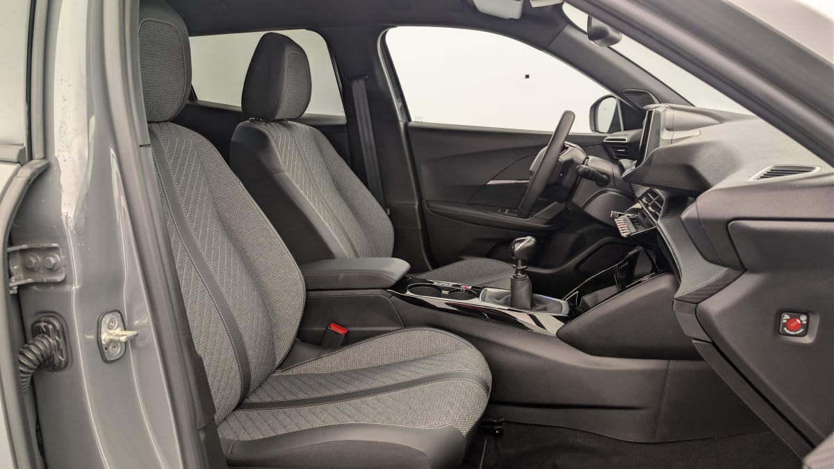 Peugeot 2008 - Image 9