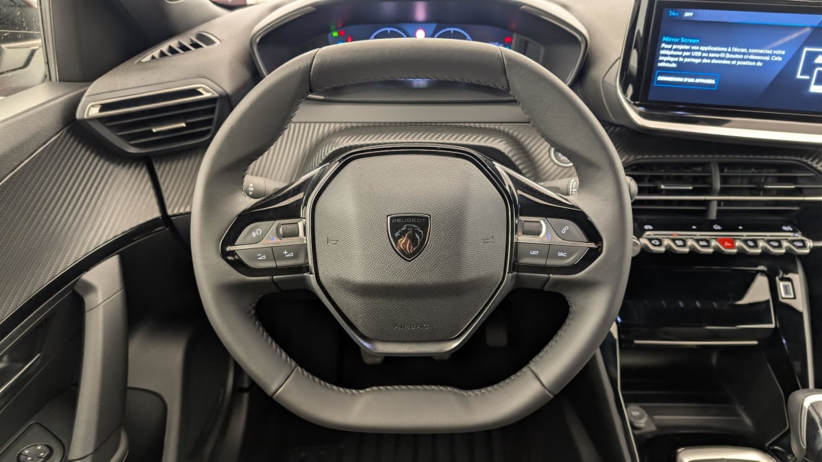 Peugeot 2008 - Image 14