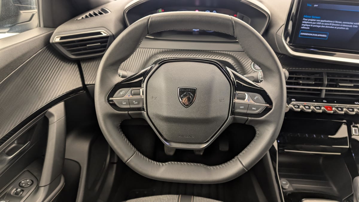 Peugeot 2008 - Image 14