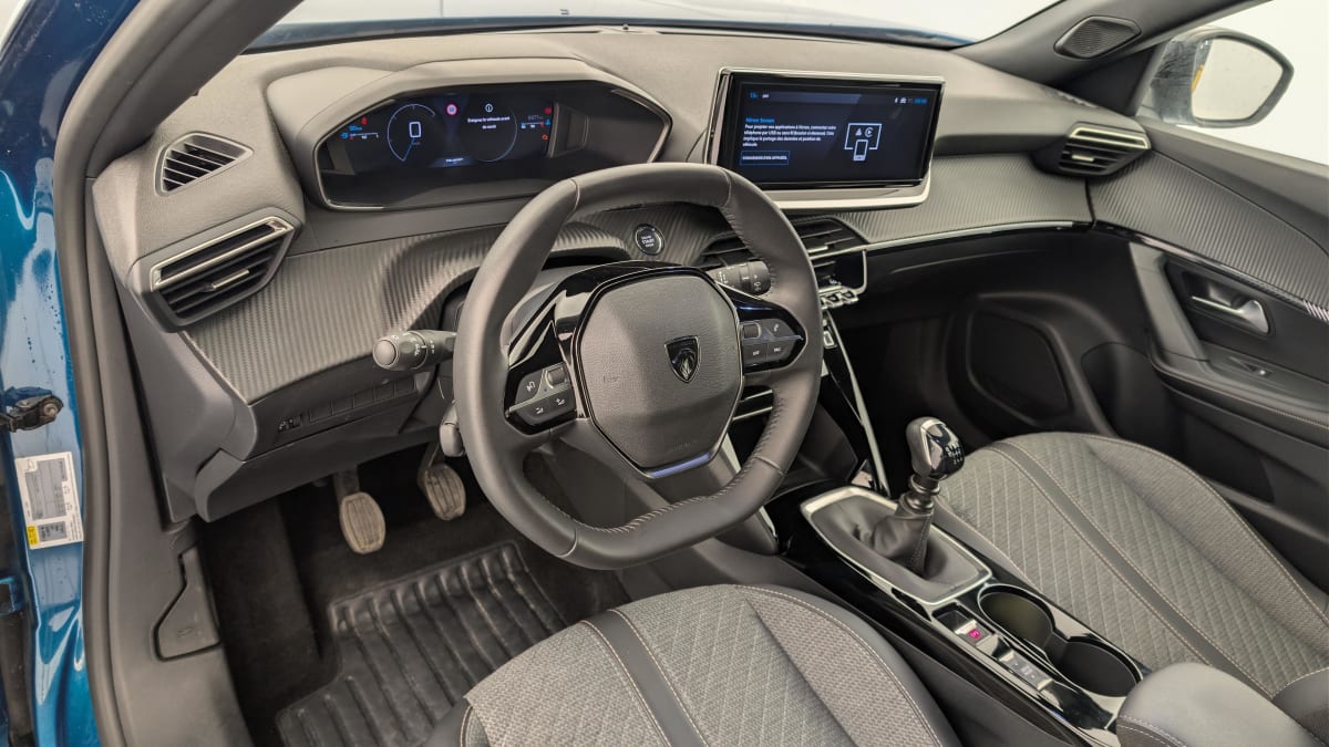 Peugeot 2008 - Image 15