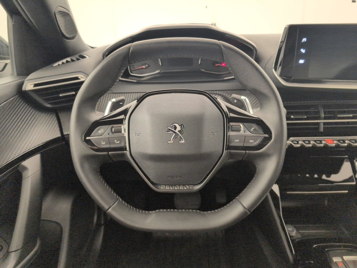 Peugeot 2008 - Image 15