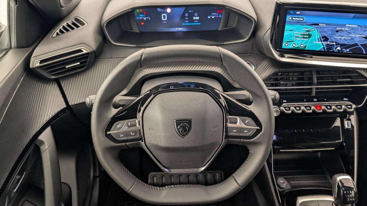 Peugeot 2008 - Image 14