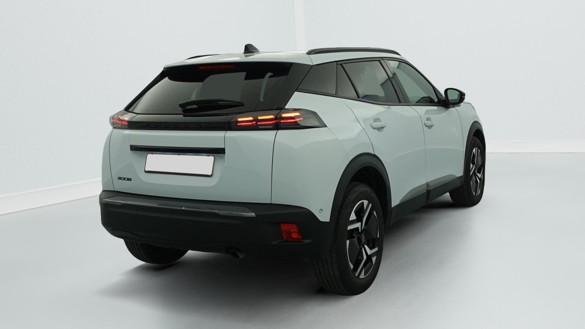 Peugeot 2008 - Image 7