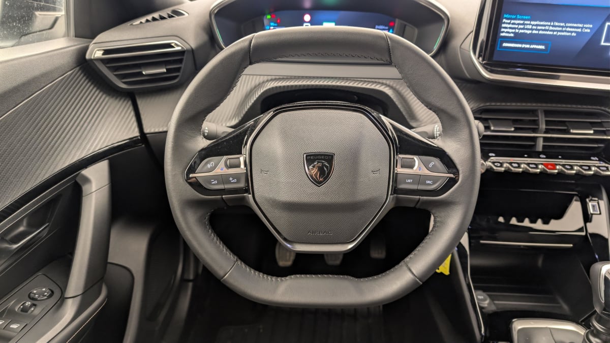 Peugeot 2008 - Image 14