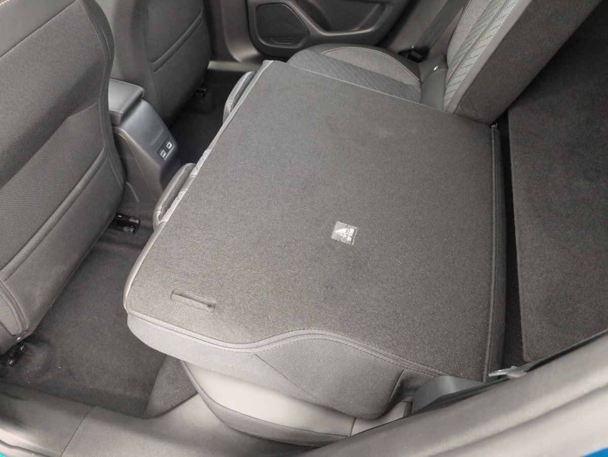 Peugeot 2008 - Image 12