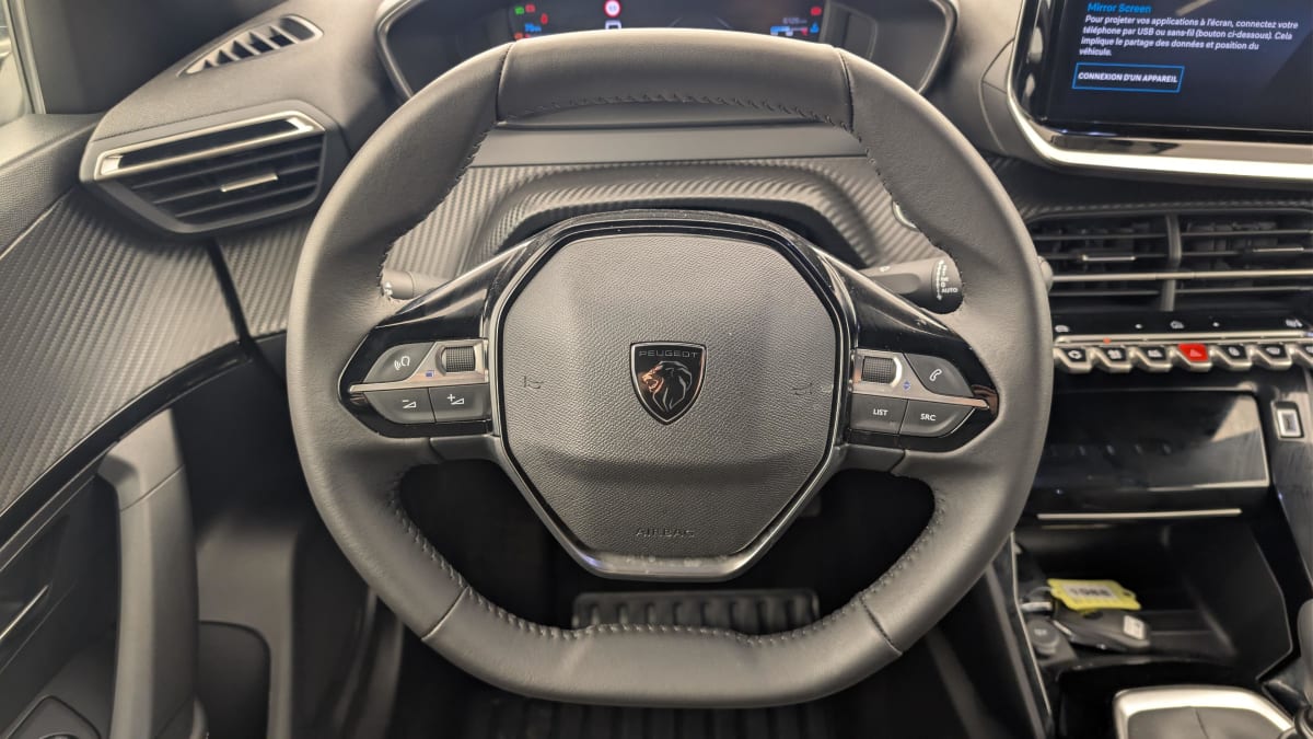 Peugeot 2008 - Image 14