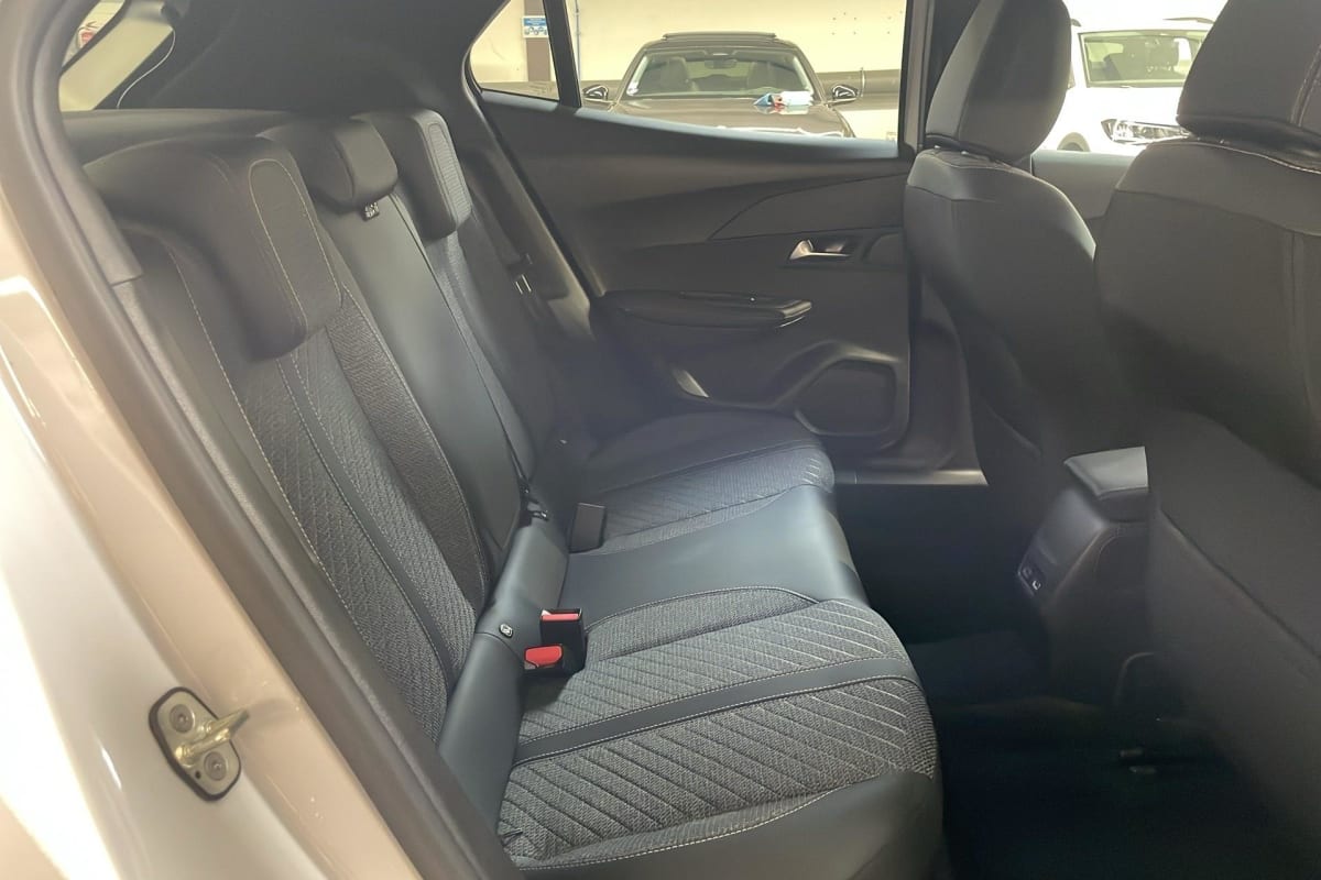 PEUGEOT 2008 100 ALLURE