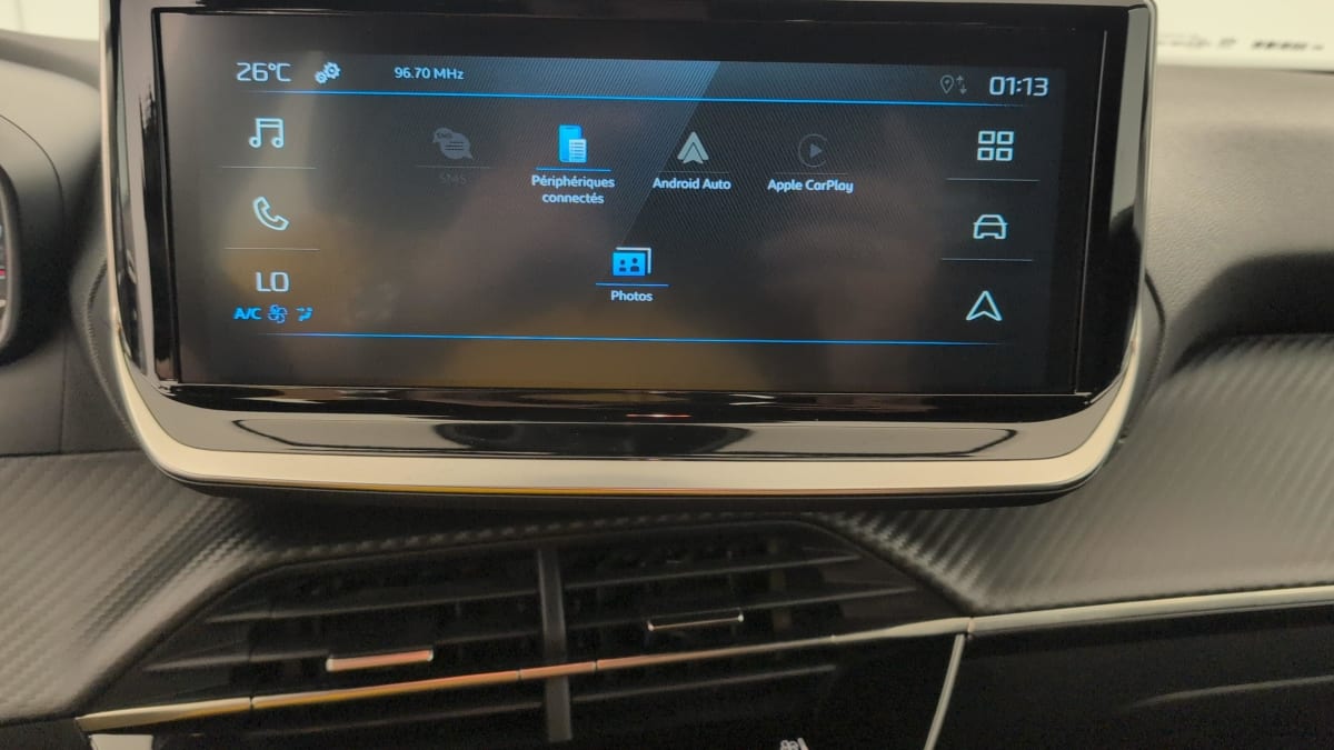 Peugeot 2008 - Image 18