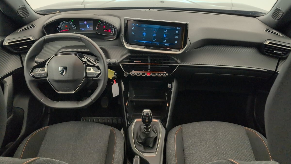 Peugeot 2008 - Image 13