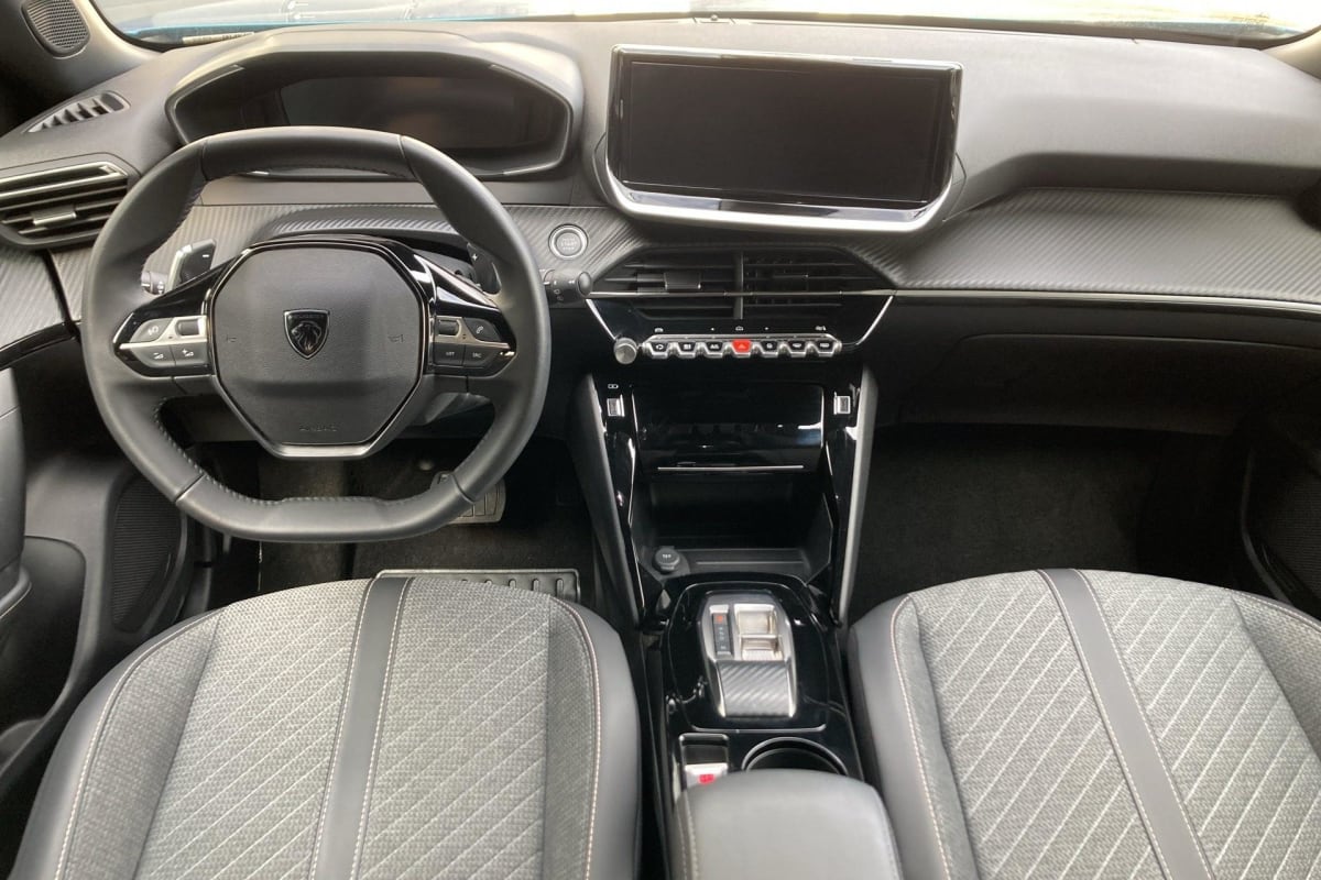 Peugeot 2008 - Image 12