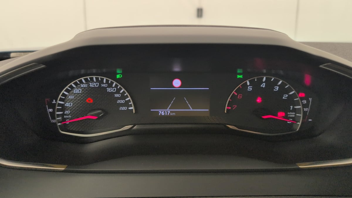 Peugeot 2008 - Image 21