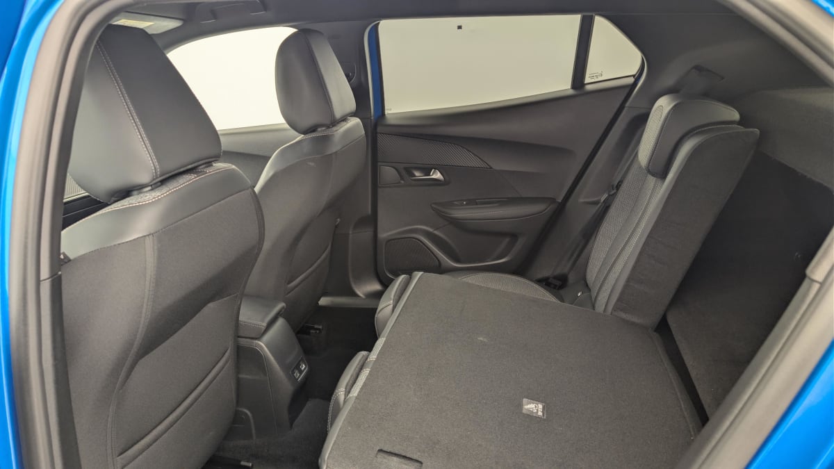 Peugeot 2008 - Image 18