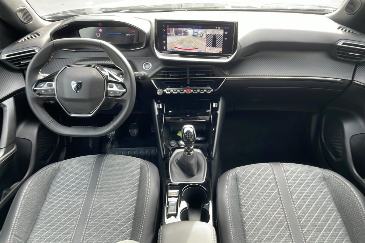 Peugeot 2008 - Image 12