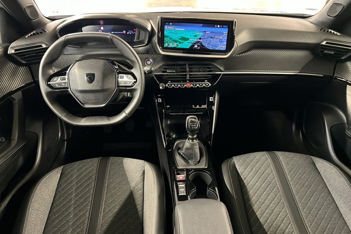 Peugeot 2008 - Image 12