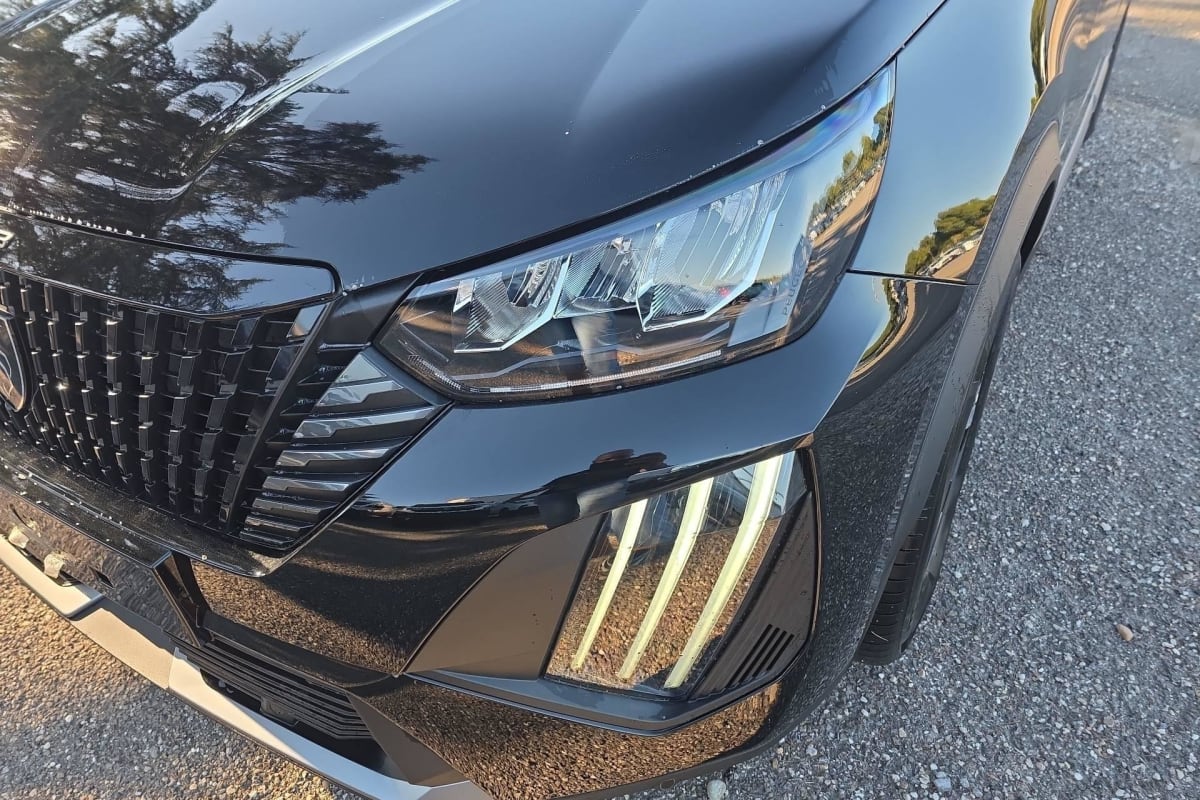 Peugeot 2008 - Image 50