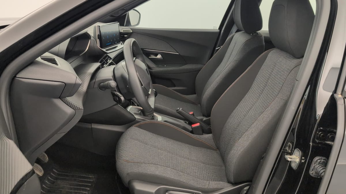 Peugeot 2008 - Image 16